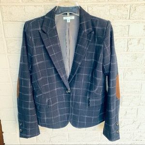 navy blazer